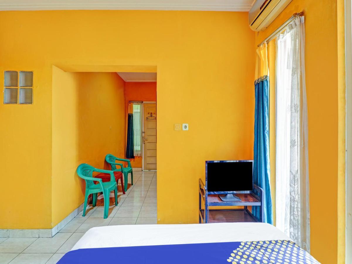 Spot On 90632 Hotel Pelangi Indah Paskal Бандунг Екстер'єр фото