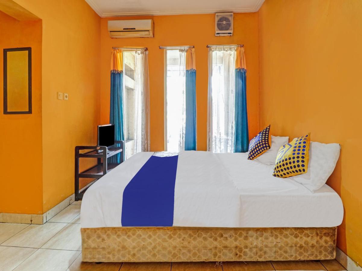 Spot On 90632 Hotel Pelangi Indah Paskal Бандунг Екстер'єр фото